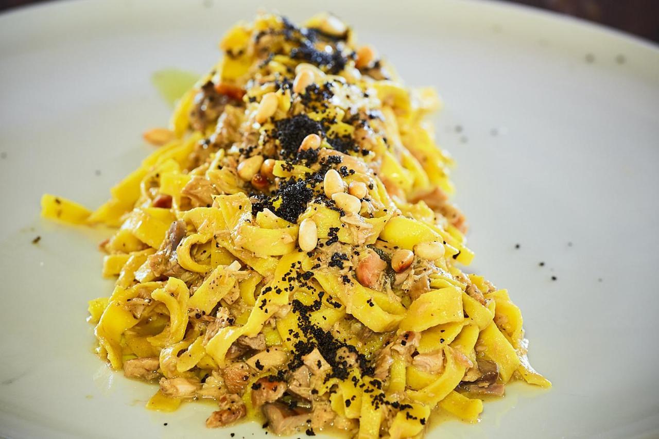 Il Castelluccio Country Resort Restaurant & Spa Barberino di Mugello Bagian luar foto
